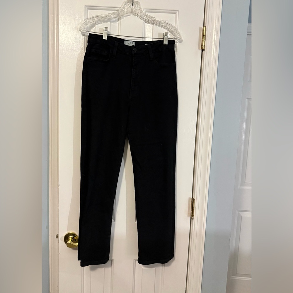 Elegant High Rise Black Jeans